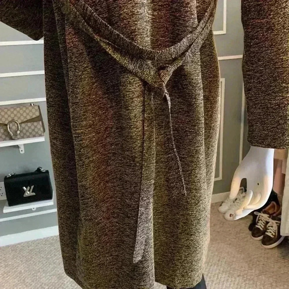 Tummi - Picture 5 of 11